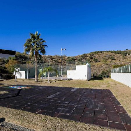 Atico Con Vistas Al Mar Piscina Y Parking Apartman Málaga Kültér fotó