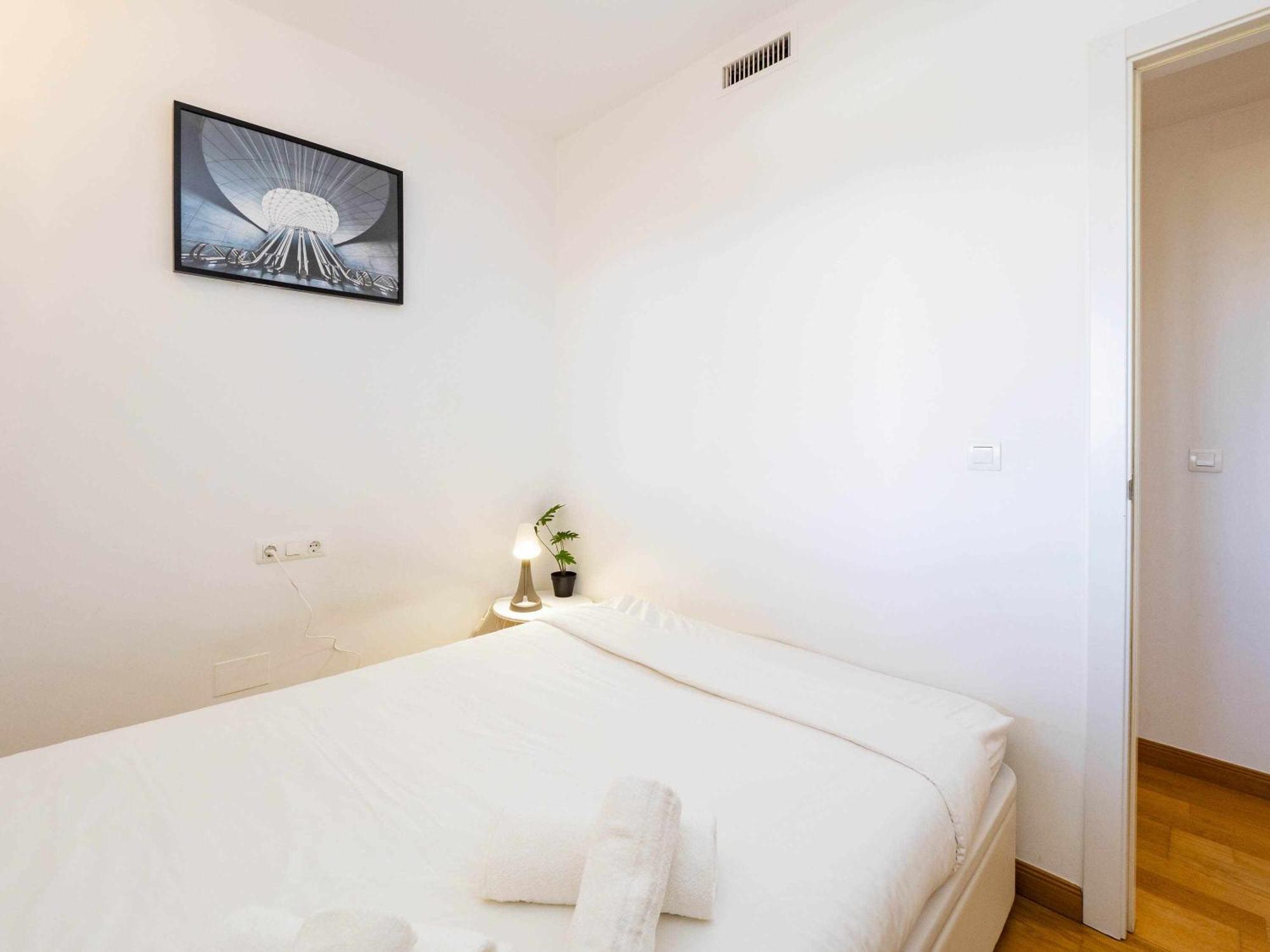 Atico Con Vistas Al Mar Piscina Y Parking Apartman Málaga Kültér fotó