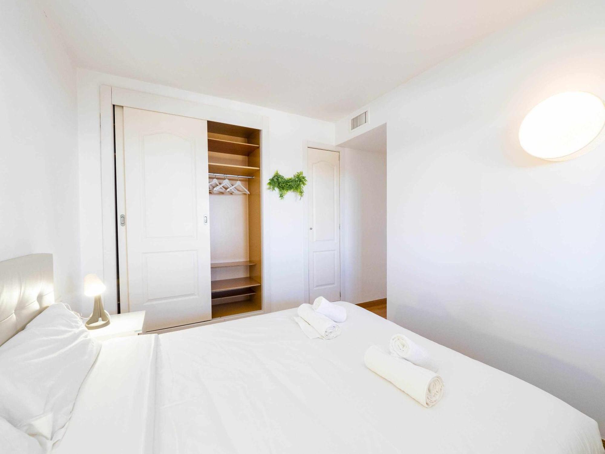 Atico Con Vistas Al Mar Piscina Y Parking Apartman Málaga Kültér fotó