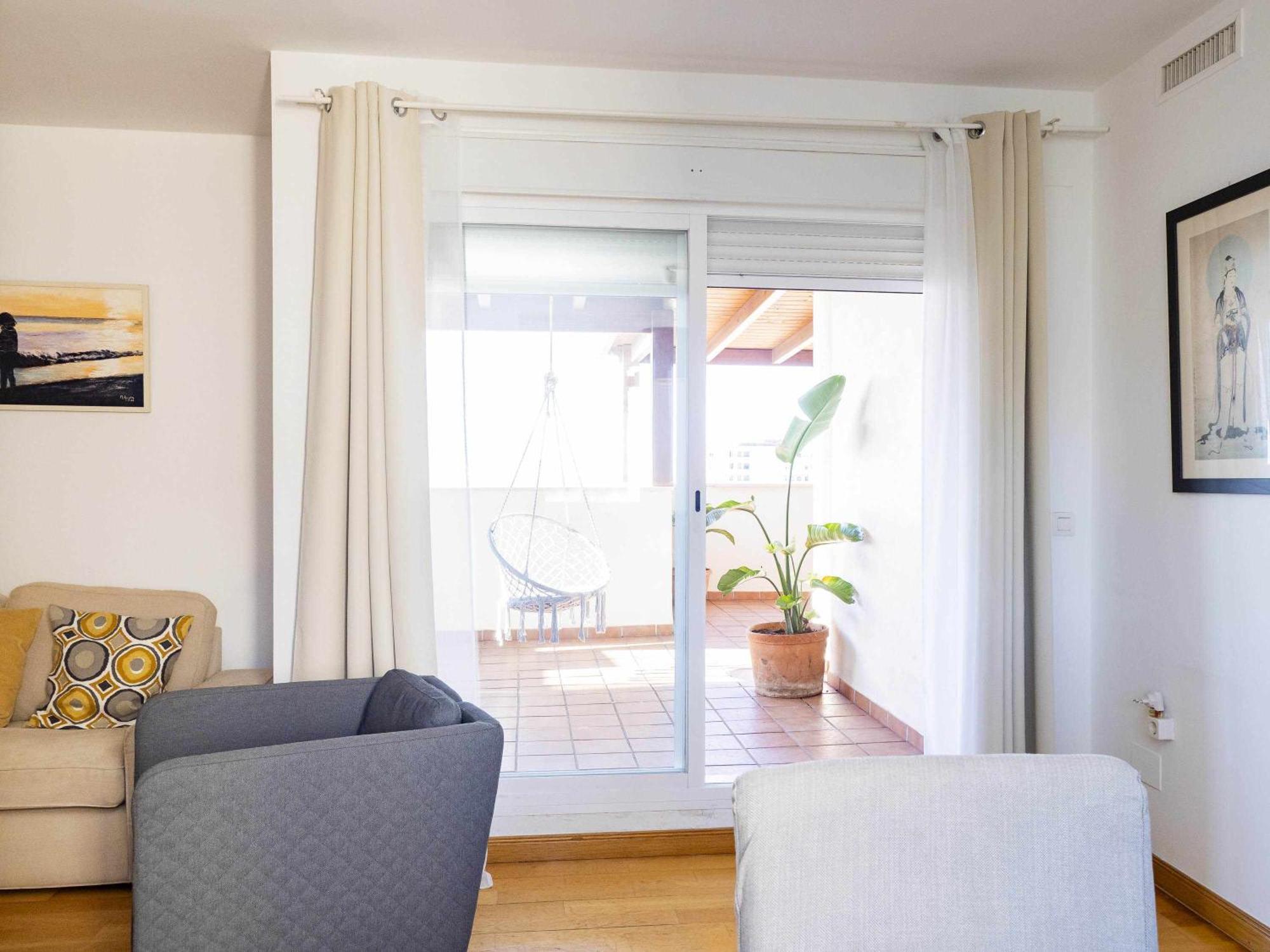 Atico Con Vistas Al Mar Piscina Y Parking Apartman Málaga Kültér fotó