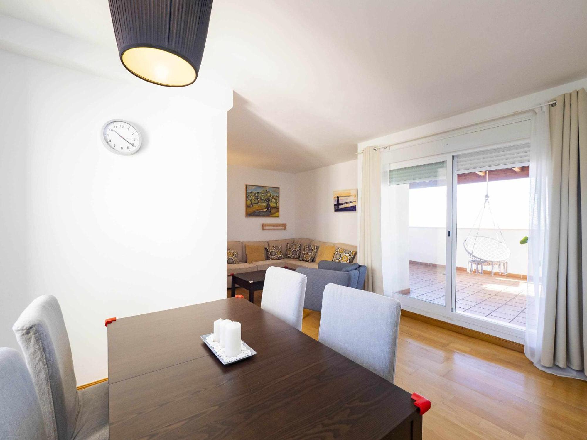 Atico Con Vistas Al Mar Piscina Y Parking Apartman Málaga Kültér fotó