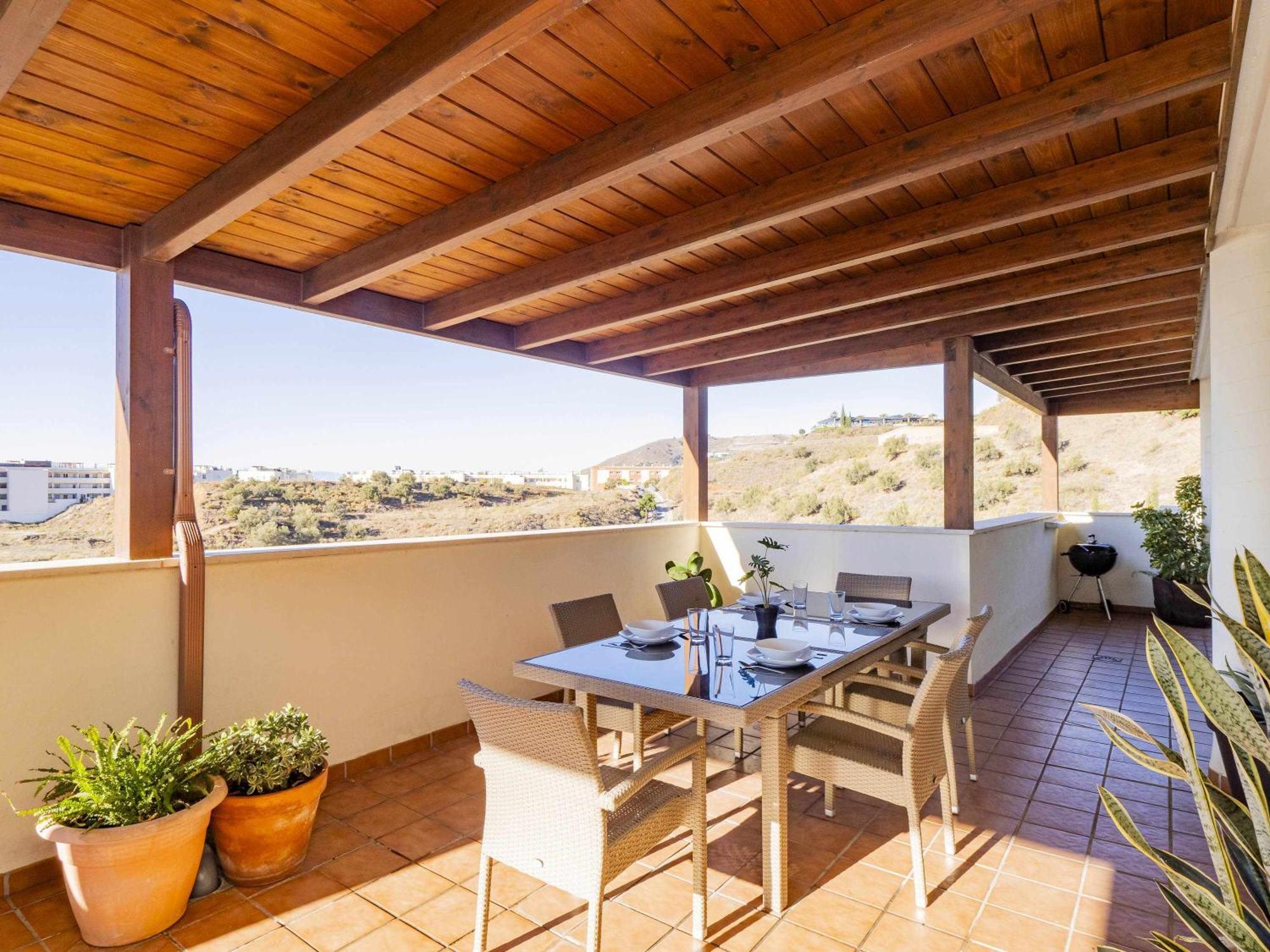 Atico Con Vistas Al Mar Piscina Y Parking Apartman Málaga Kültér fotó